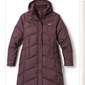 WOMANS PATAGONIA DOWN WINTER COAT